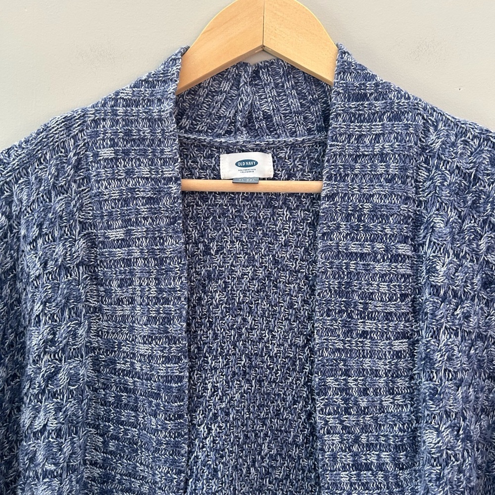Old Navy Heathered Navy White Open Front Poncho Sleeve Cable Knit Cardigan - Picture 4 of 6